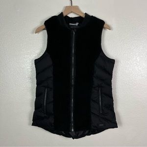 Athleta Black Goose Down Puffer Vest Tundra Sherpa Size Medium outerwear